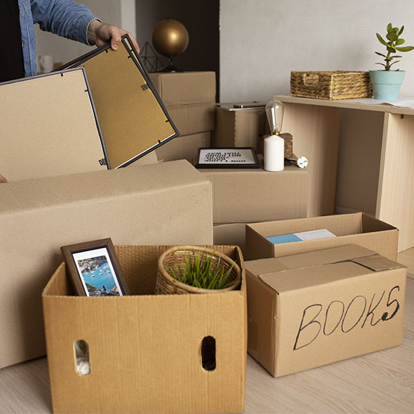 Household-Packing-Unpacking